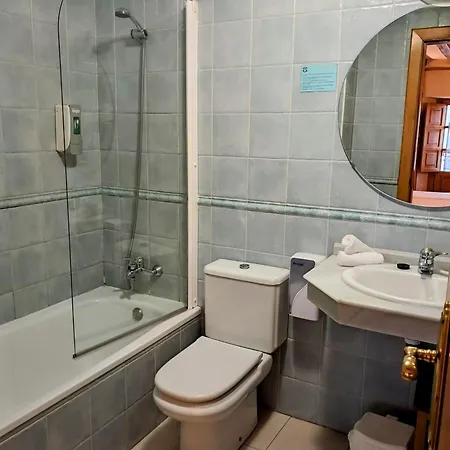 San Roque Hotell 3*