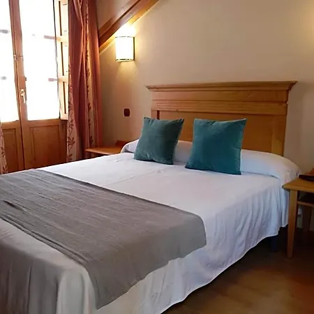 Hotel San Roque 3*