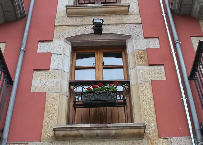 San Roque מלון 3*