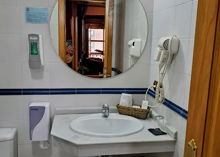 San Roque מלון 3*