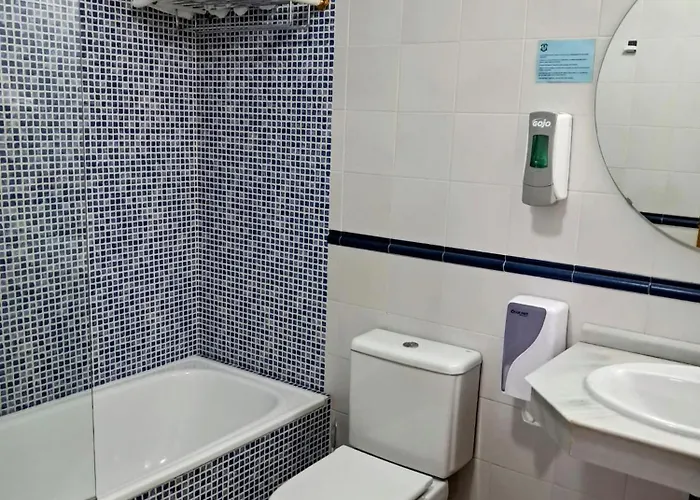 San Roque מלון 3*